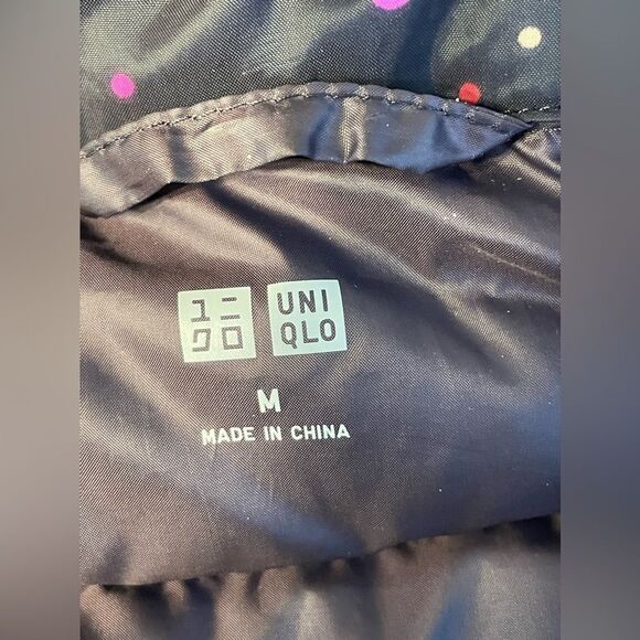 UNIQLO Ultra light down jacket puffer w/dots M - Picture 6 of 8